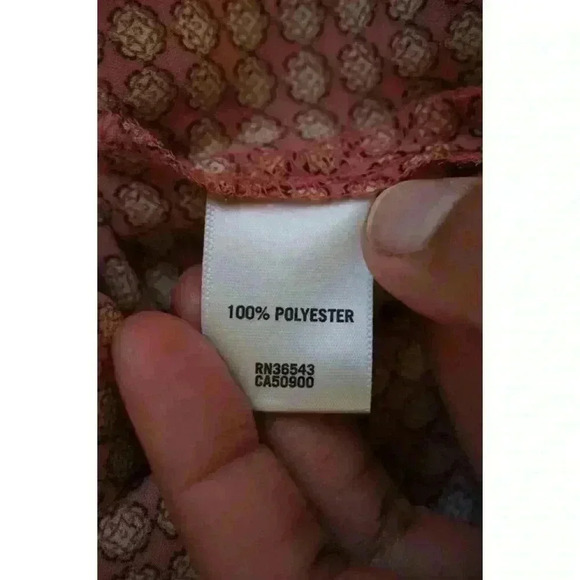 Van Heusen Ruffled V-Neck Long Sleeve Blouse - Size M - Picture 12 of 12